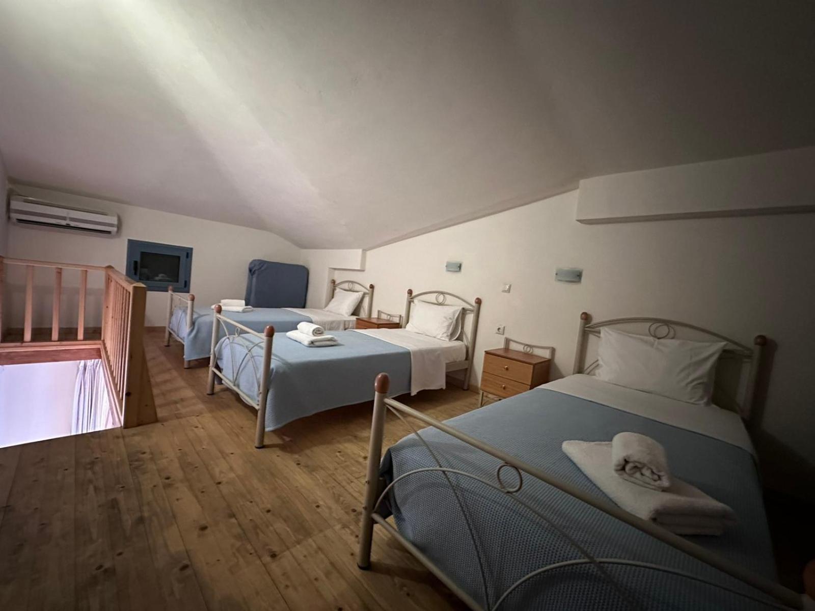 Green Island Studios Skála Pokoj fotografie